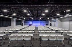 アスティホール