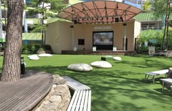 ガーデンステージ