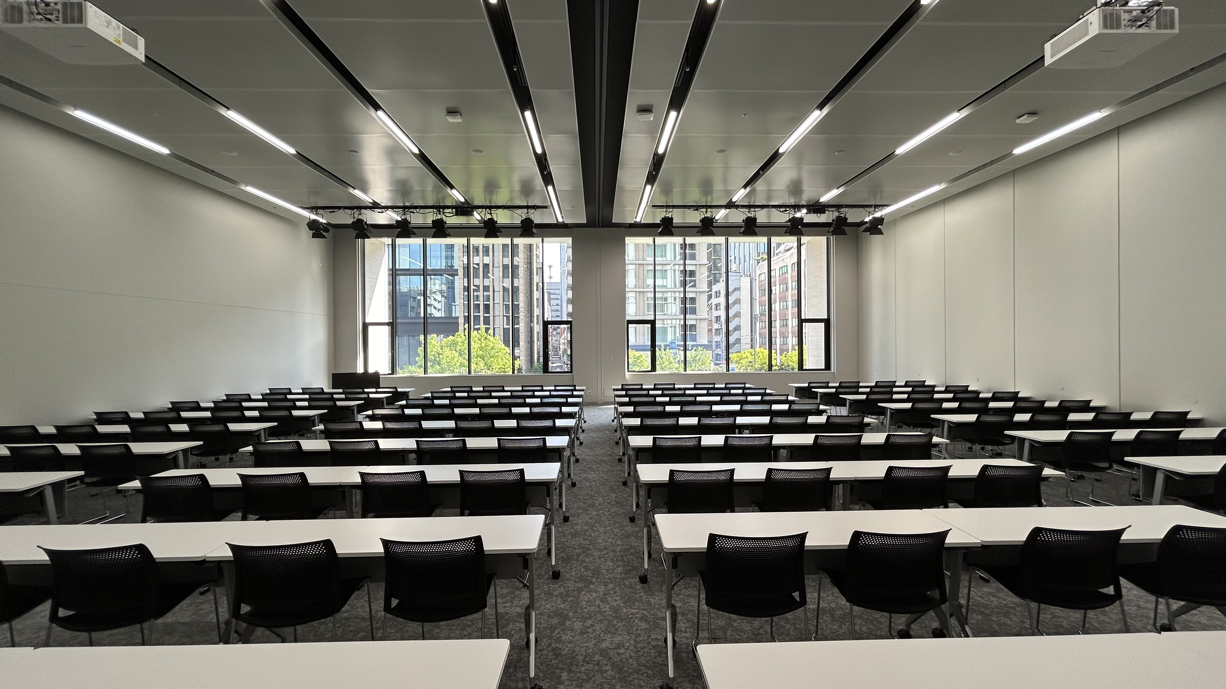 新虎安田ビルNIKAI conference RoomCD