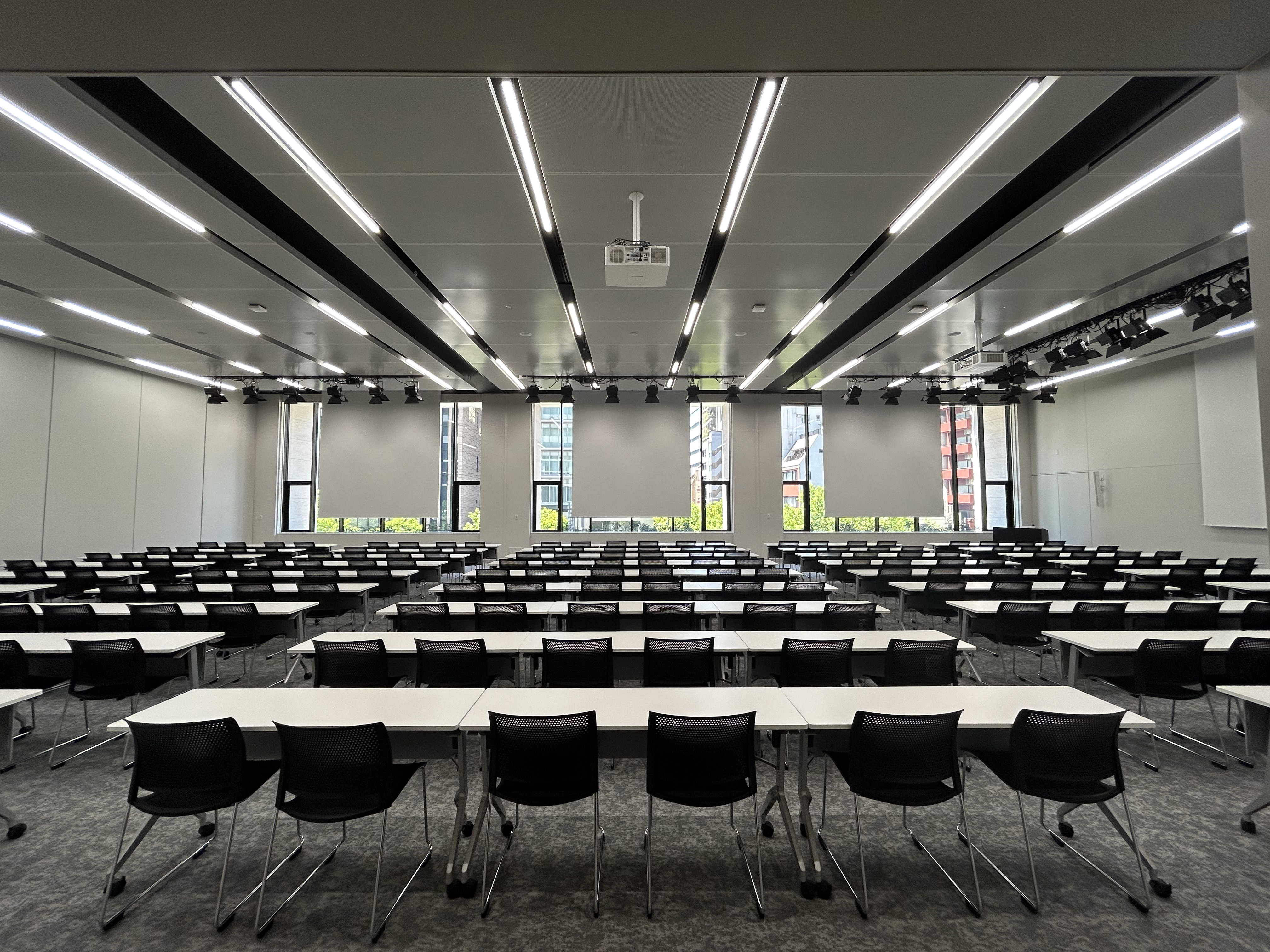 新虎安田ビル NIKAI カンファレンス RoomABC