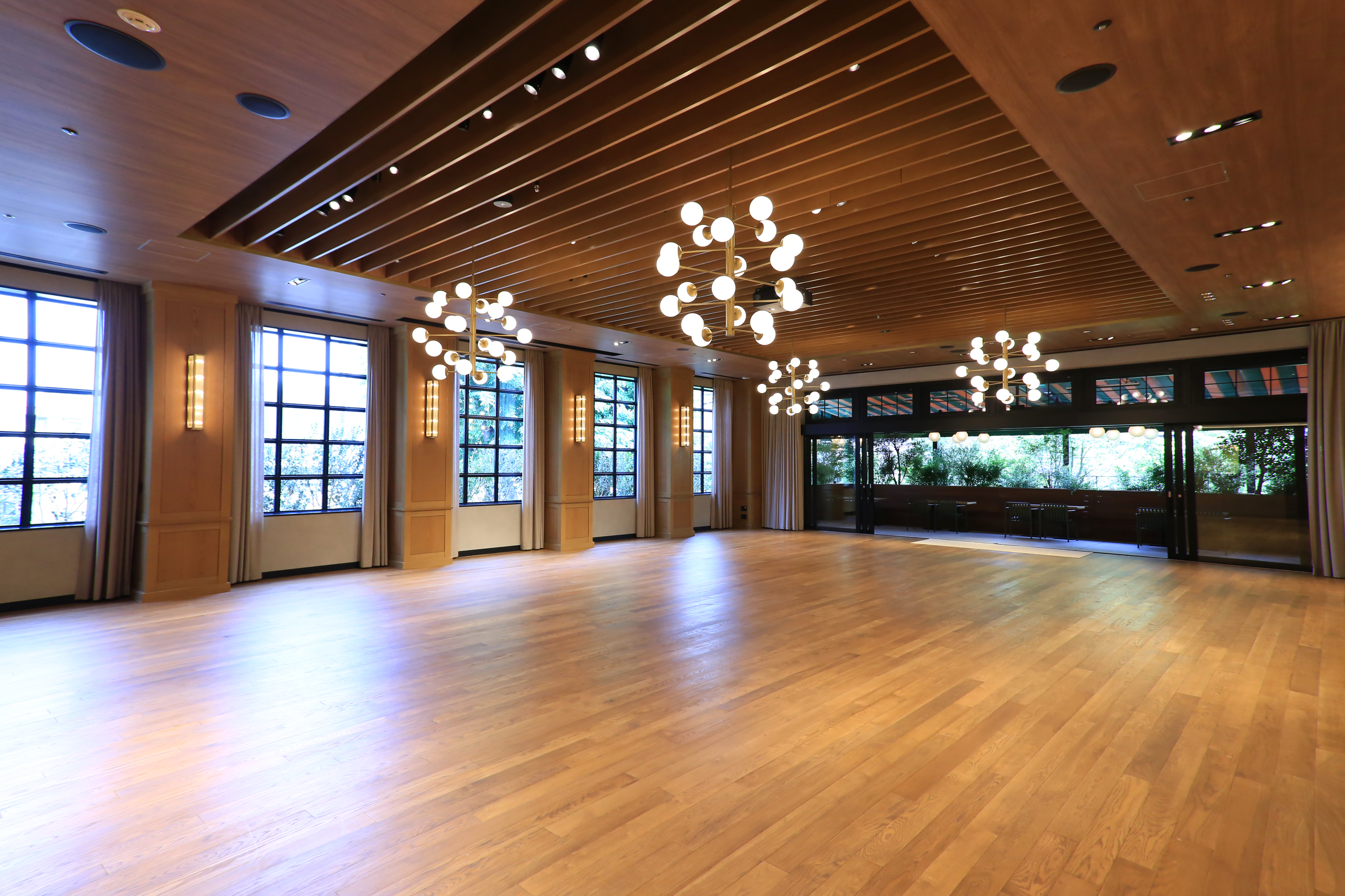 Image{width=5472,height=3648,url='https://21754109.fs1.hubspotusercontent-na2.net/hubfs/21754109/%E3%80%90%E4%BC%9A%E5%A0%B4%E6%8E%A2%E3%81%97%E3%82%B3%E3%83%BC%E3%83%87%E3%82%A3%E3%83%8D%E3%83%BC%E3%82%BF%E3%83%BC%E3%80%91TRUNK%20HOTEL/MORI/MORI_%E3%83%A1%E3%82%A4%E3%83%B3%E7%94%BB%E5%83%8F.jpg',altText='MORI_メイン画像',fileId=306620865255}