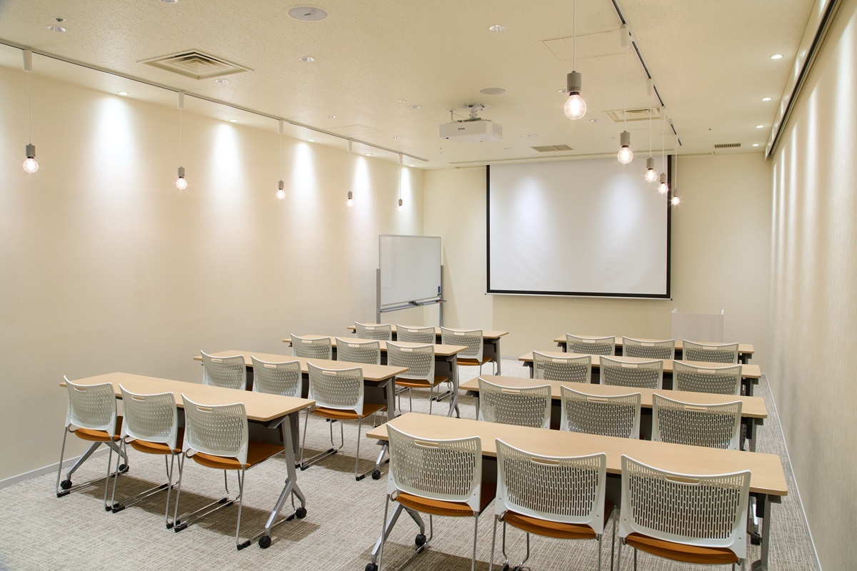 ヒカリエカンファレンス Room E スクール