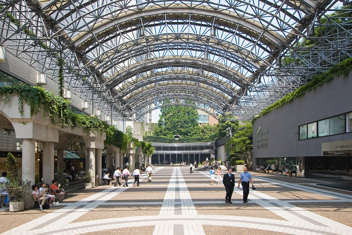 会場詳細｜アークヒルズ アーク・カラヤン広場